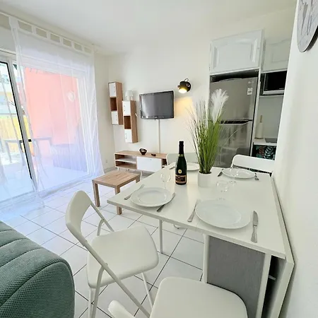 Apartment Le Toucan, Front De -1 Min Des Plages *