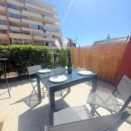 Apartment Le Toucan, Front De -1 Min Des Plages *
