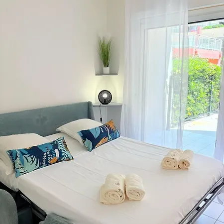 Le Toucan, Front De -1 Min Des Plages Apartment