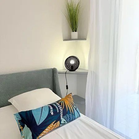 Le Toucan, Front De -1 Min Des Plages شقة سُت